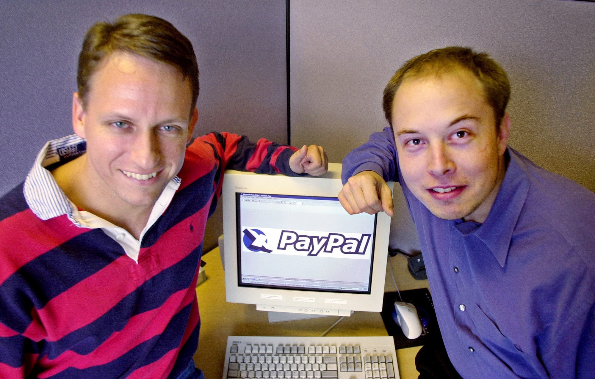 PayPal founders Peter Thiel and Elon Musk (right). 