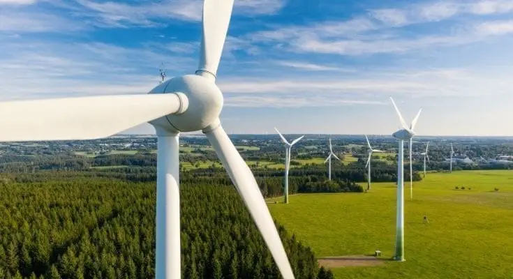 How Does a Wind Turbine Stay on the Ground?