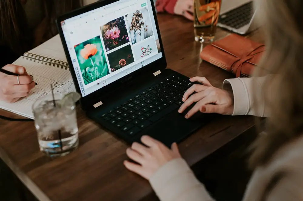 LAPTOP SERVICES