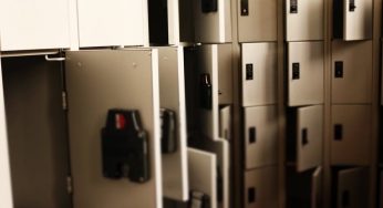 Gym Locker Room Etiquette to Exercise Before and After a Workout