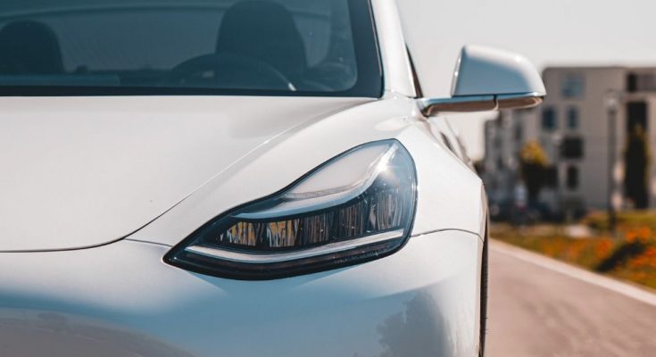 5 Fun Facts About Tesla and Its Electric Cars