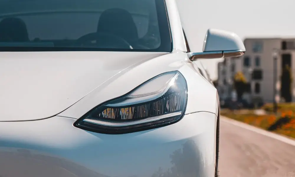 5 Fun Facts About Tesla and Its Electric Cars