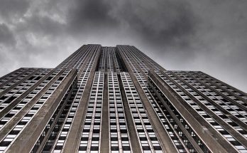 maintain commercial buildings