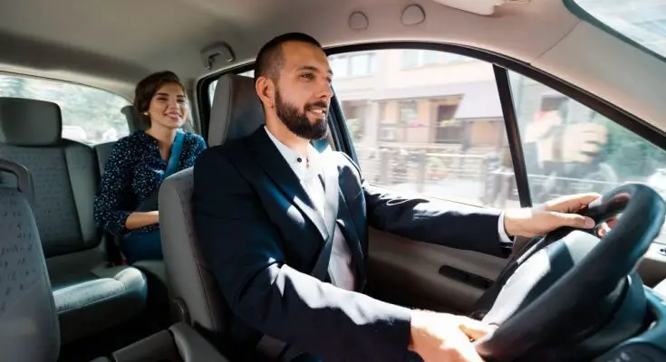 Top 4 Tips for Being a Rideshare Driver