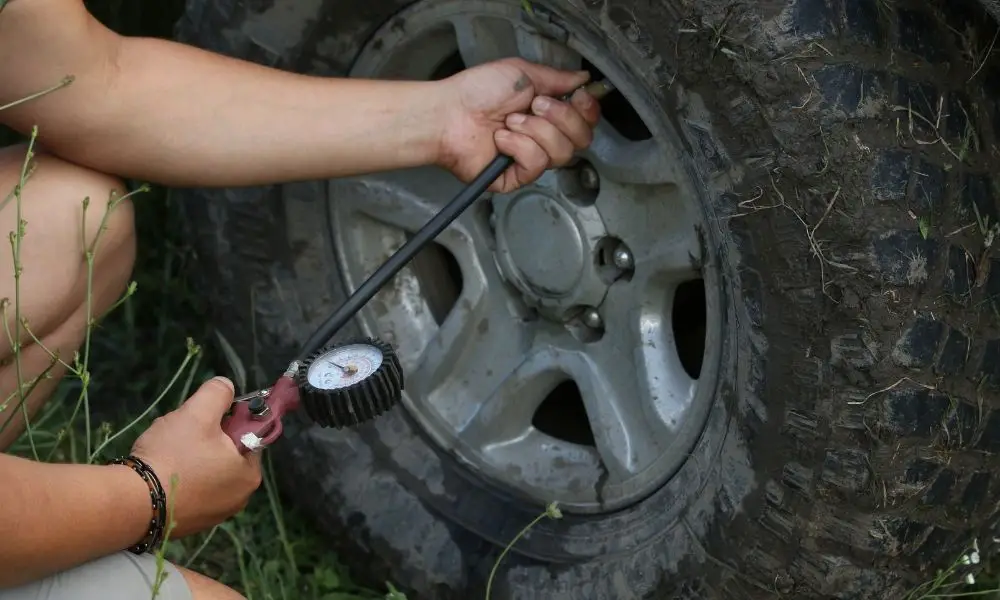 What To Know About Jeeps and Tire Pressure