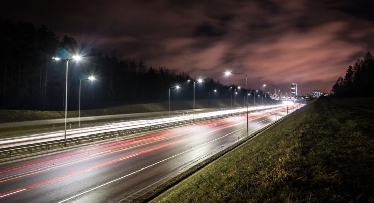 How LED Street Lights Can Benefit the Community