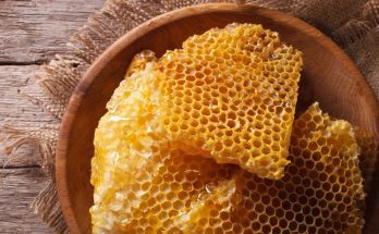 The Different Uses and Benefits of Beeswax