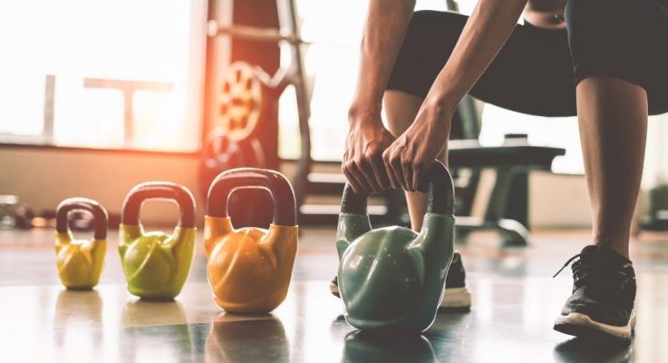 Tips on How To Lift Weights for Longevity