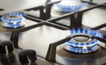 The Difference Between Electric and Induction Stoves