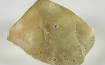 what is libyan desert glass