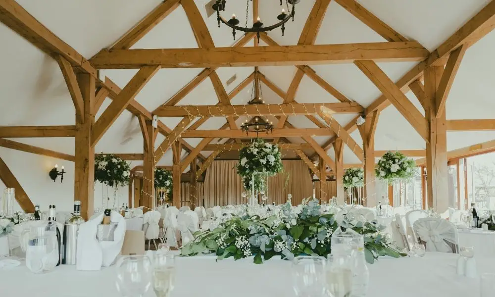 Perfect Venues: Reasons To Have a Barn Wedding