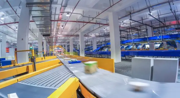 4 Top Causes of Common Conveyor Belt Issues