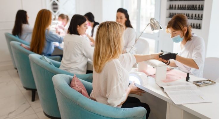 Profitable Beauty Industry Businesses You Can Launch