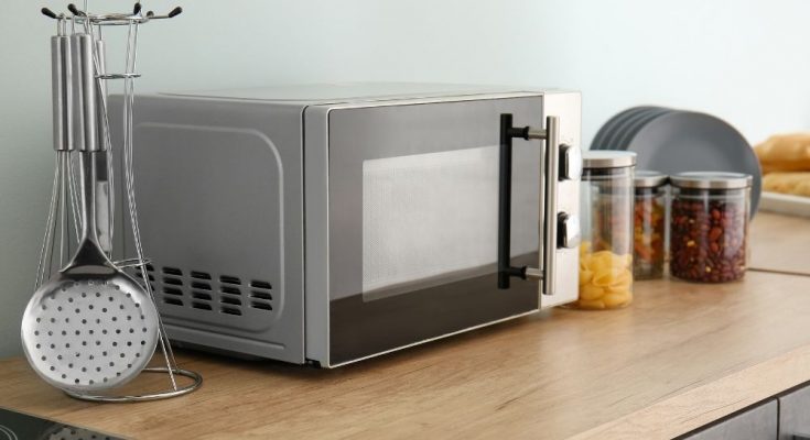 How To Choose the Best Microwave for Your Kitchen