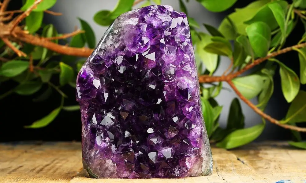 The Different Properties of Amethyst Geodes