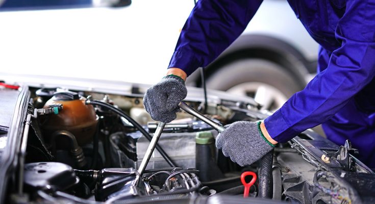 Why Auto Repair Shops Need Business Insurance
