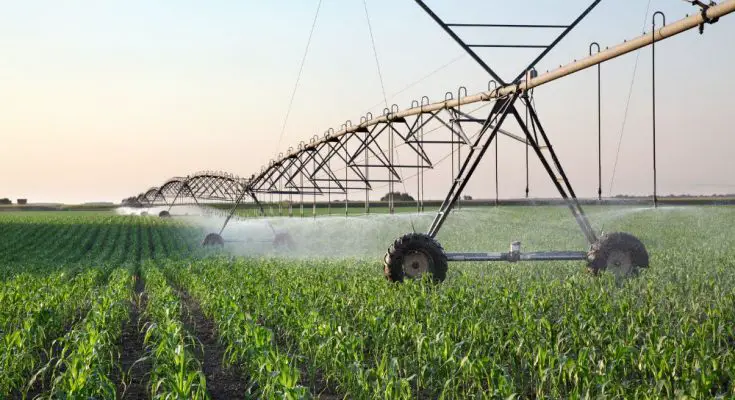 Common Types of Modern Farm Equipment and Technology