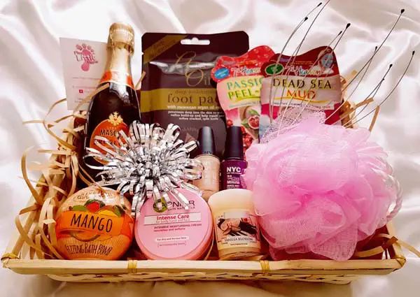 Bhaiya Bhabhi Rakhi Gift
