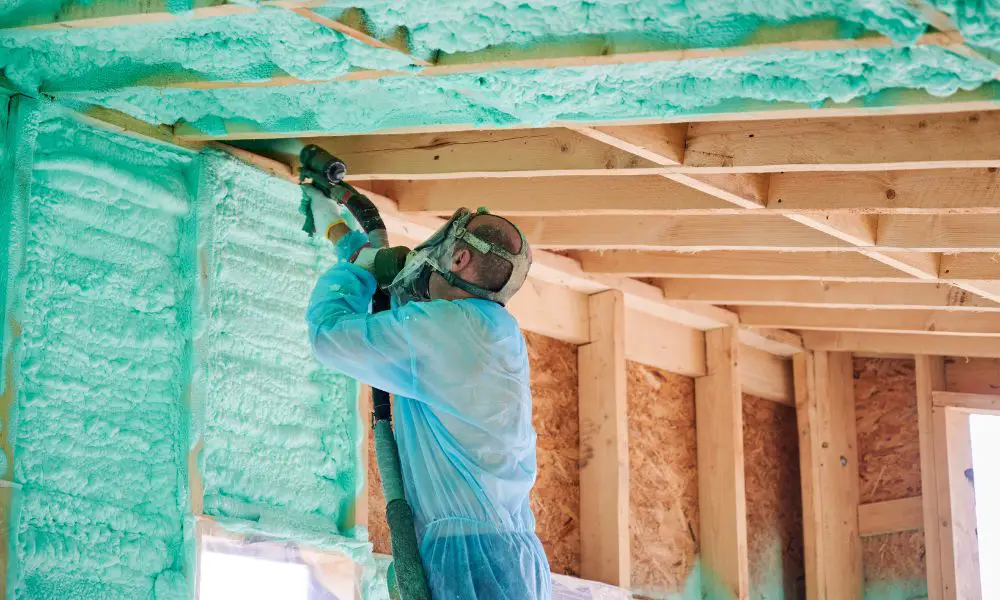 What Makes Spray Foam Such a Good Insulator?