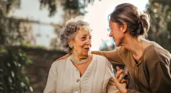 7 Ways to Ensure Health in Aging Parents