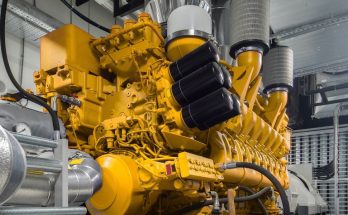 Differences Between Commercial and Industrial Generators
