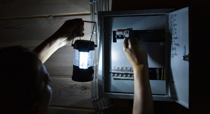 Different Ways To Light Your Home During a Power Outage