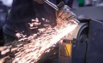 Top Belt Grinder Techniques for Metal Fabrication
