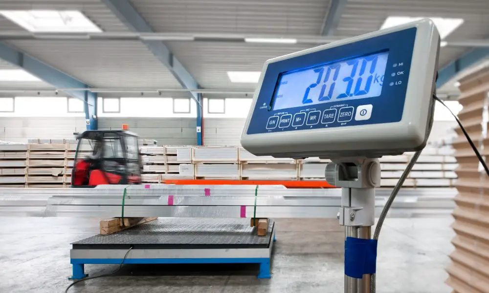 5 Industries That Rely on Industrial Scales