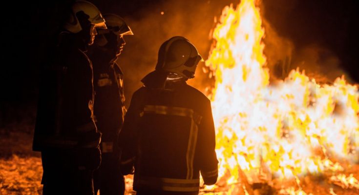 How Long Does Firefighting PPE Clothing and Gear Last