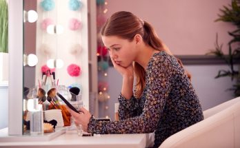 5 Mental Problems That Come From Social Media