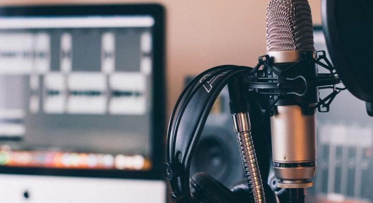 Buying Podcast Equipment