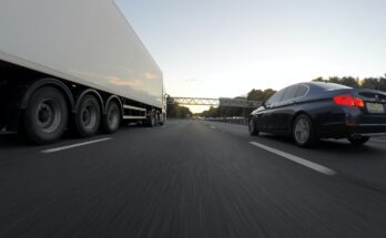 Open vs Closed Auto Transport