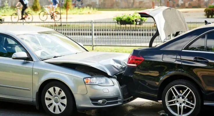 What Should You Do in the Event of an Interstate Crash