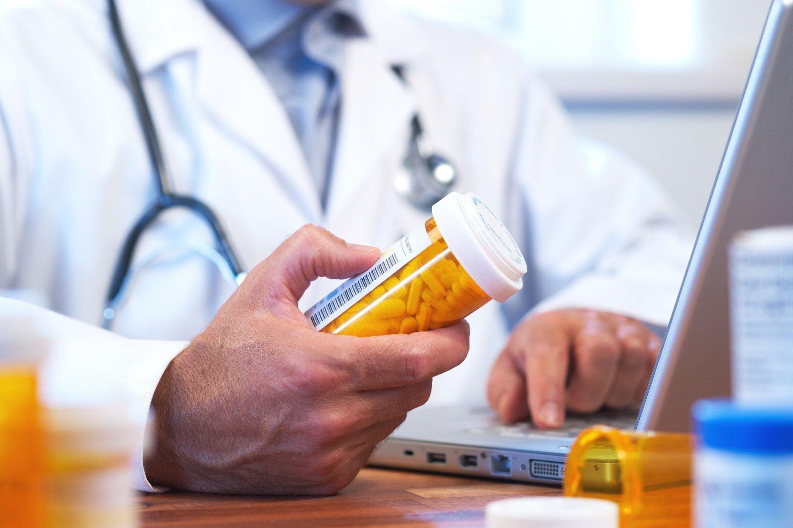 Xarelto vs Eliquis Cost