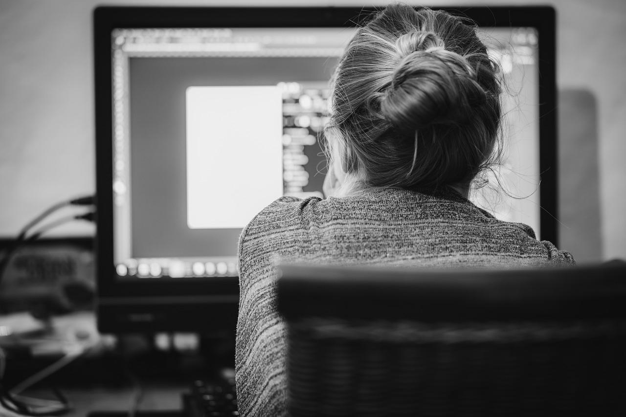 Top Trends in Graphic Design Technology