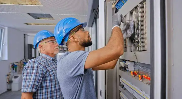 Qualified Electricians