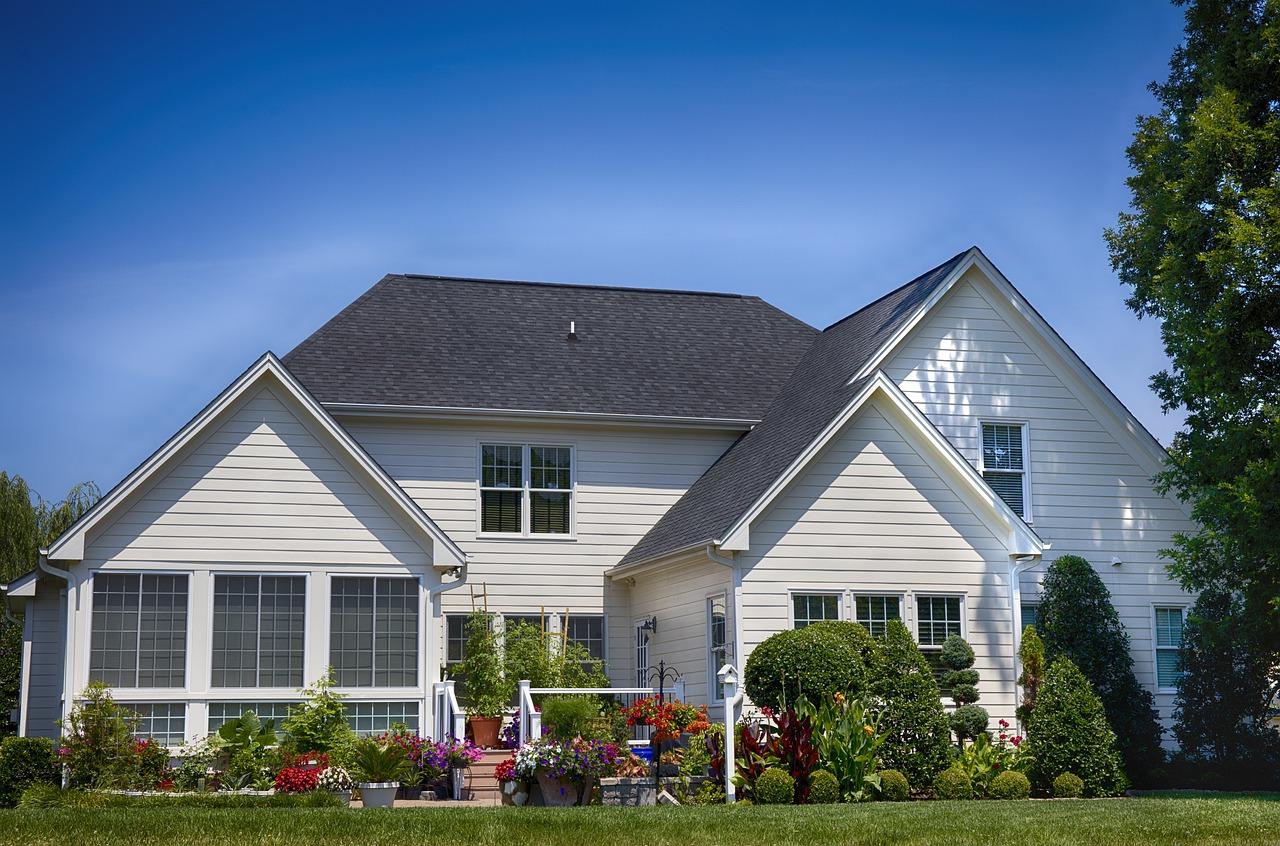 Eco-Friendly Materials for Your Home Exterior Makeover