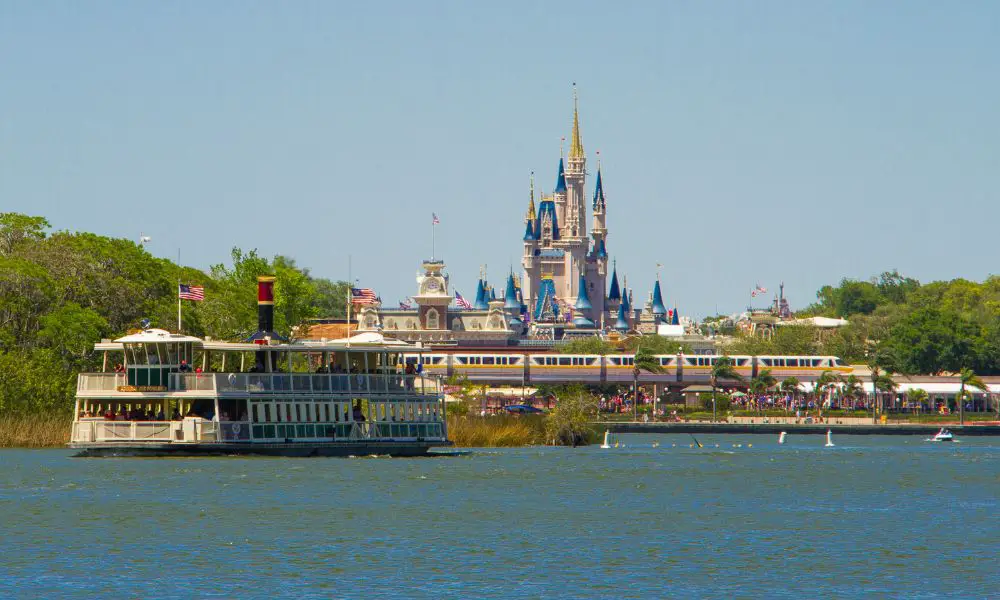 3 Unforgettable Places To Vacation in Florida