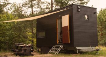 Why More People Are Choosing Tiny Homes and RVs